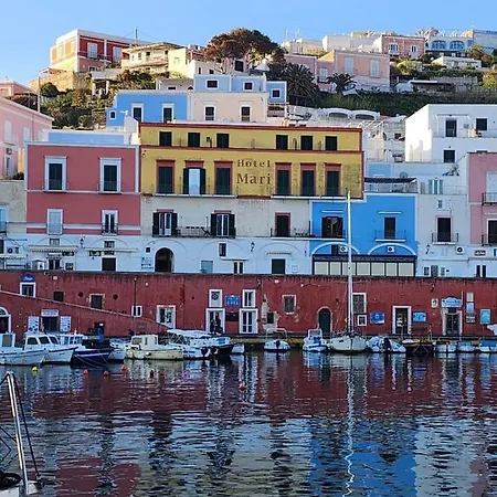 Luci Del Mari * Ponza