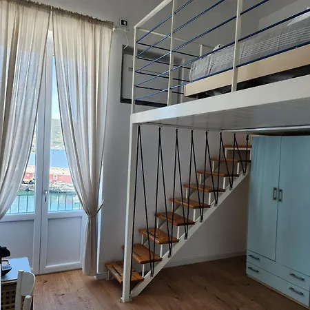 Luci Del Mari Guest house